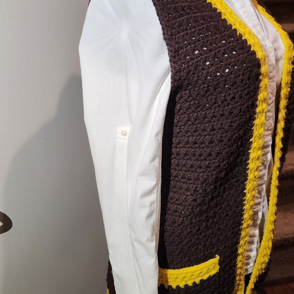 Retro 1970s Crochet Mod Brown and Yellow Vest With Pockets Retro Crochet - Picture 5 of 11